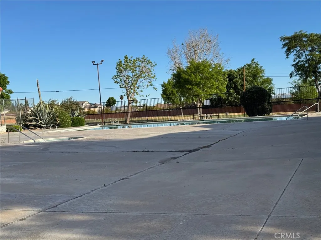 Additional image 103 of 10333 Tamarisk Avenue, Hesperia, CA 92345