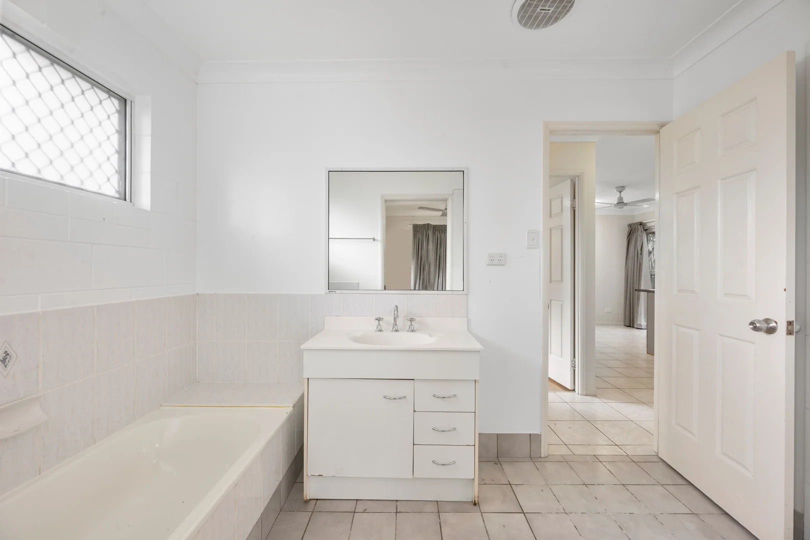 Additional image 5 of 41 Campion Circle, Kirwan QLD 4817