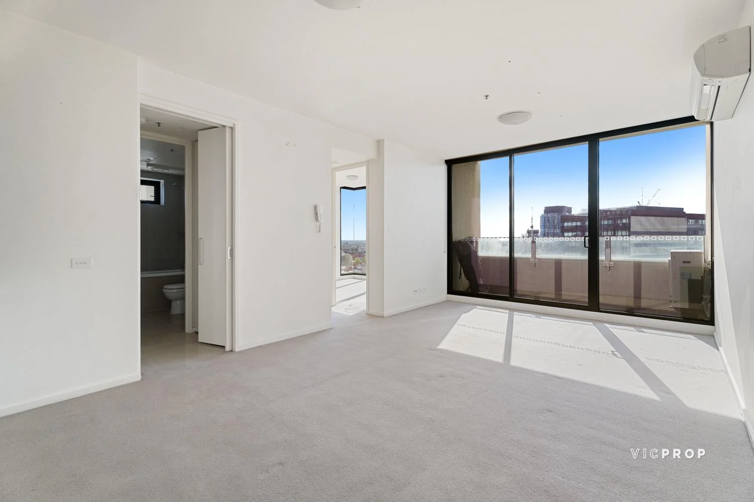 1401/25 Therry Street, Melbourne VIC 3000
