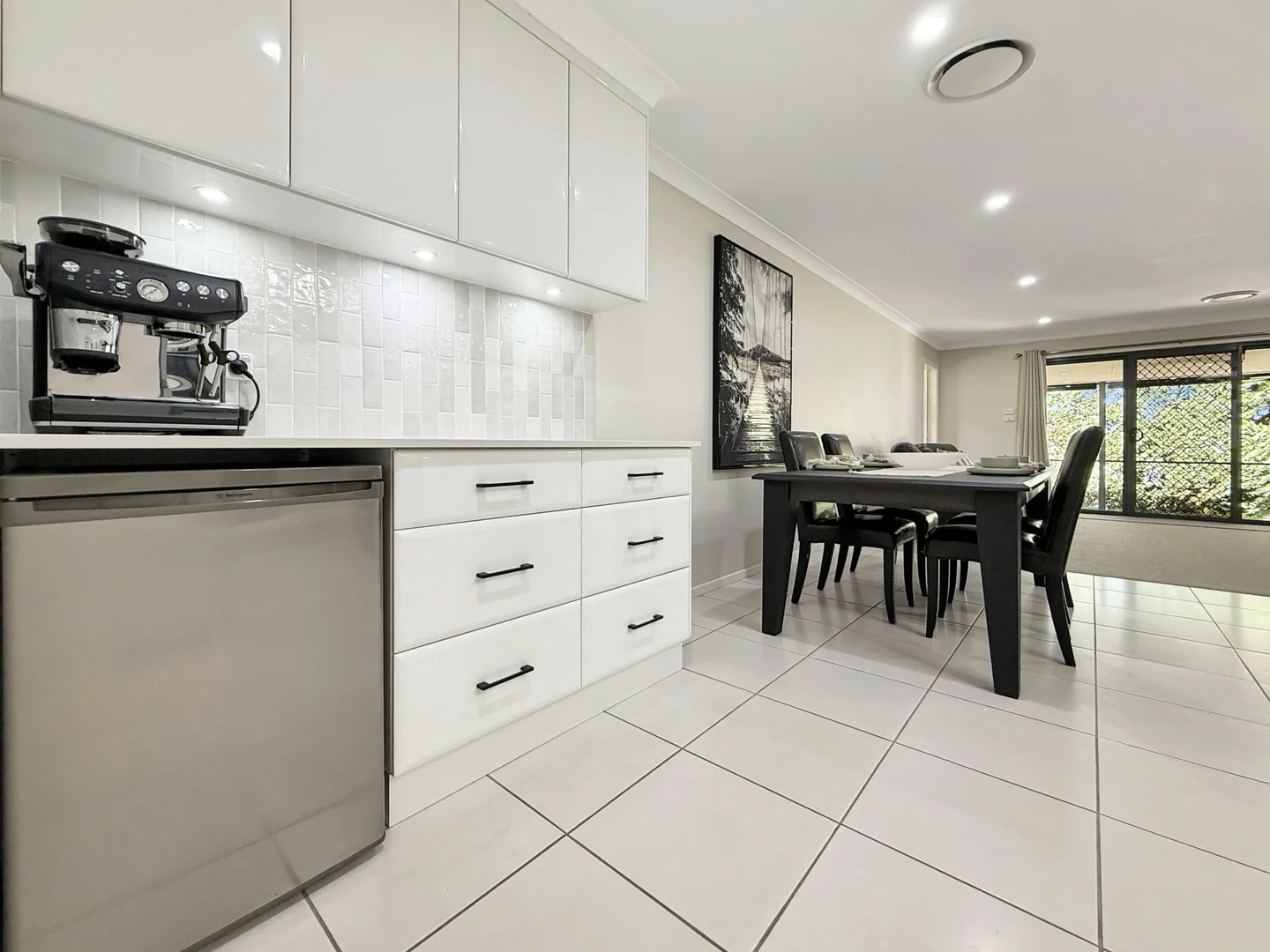 Additional image 7 of 2 Bailes Crescent, Young NSW 2594