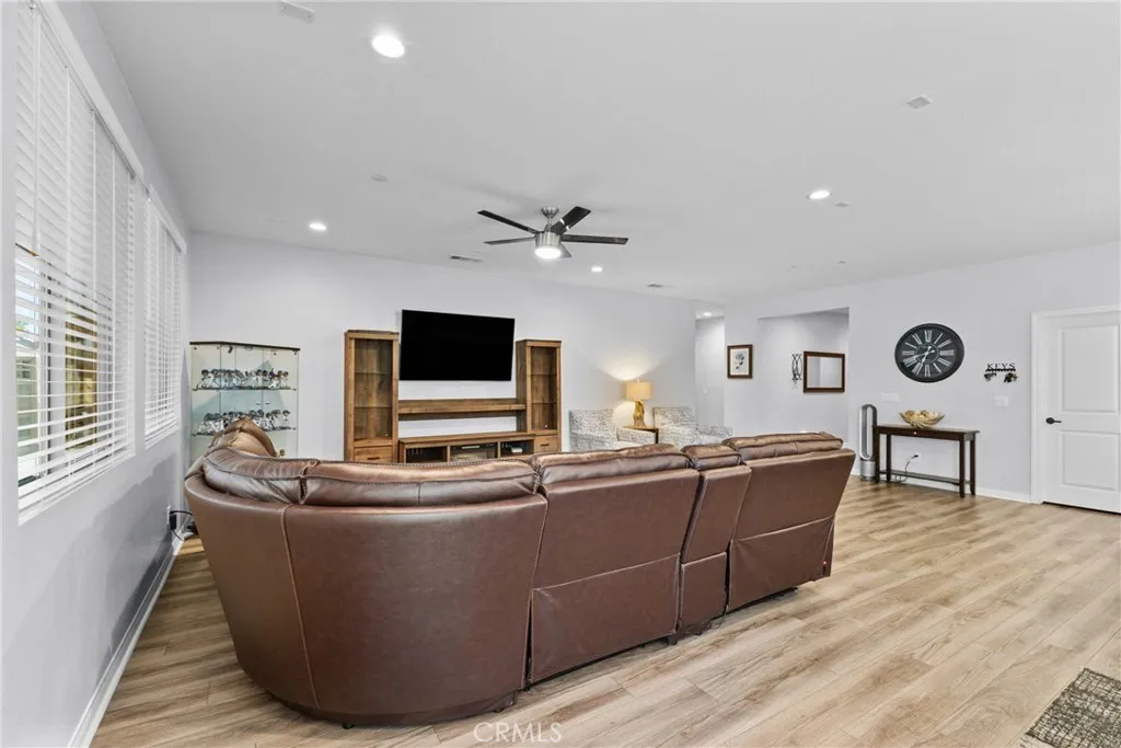 Additional image 45 of 718 Torrey Court, Perris, CA 92571