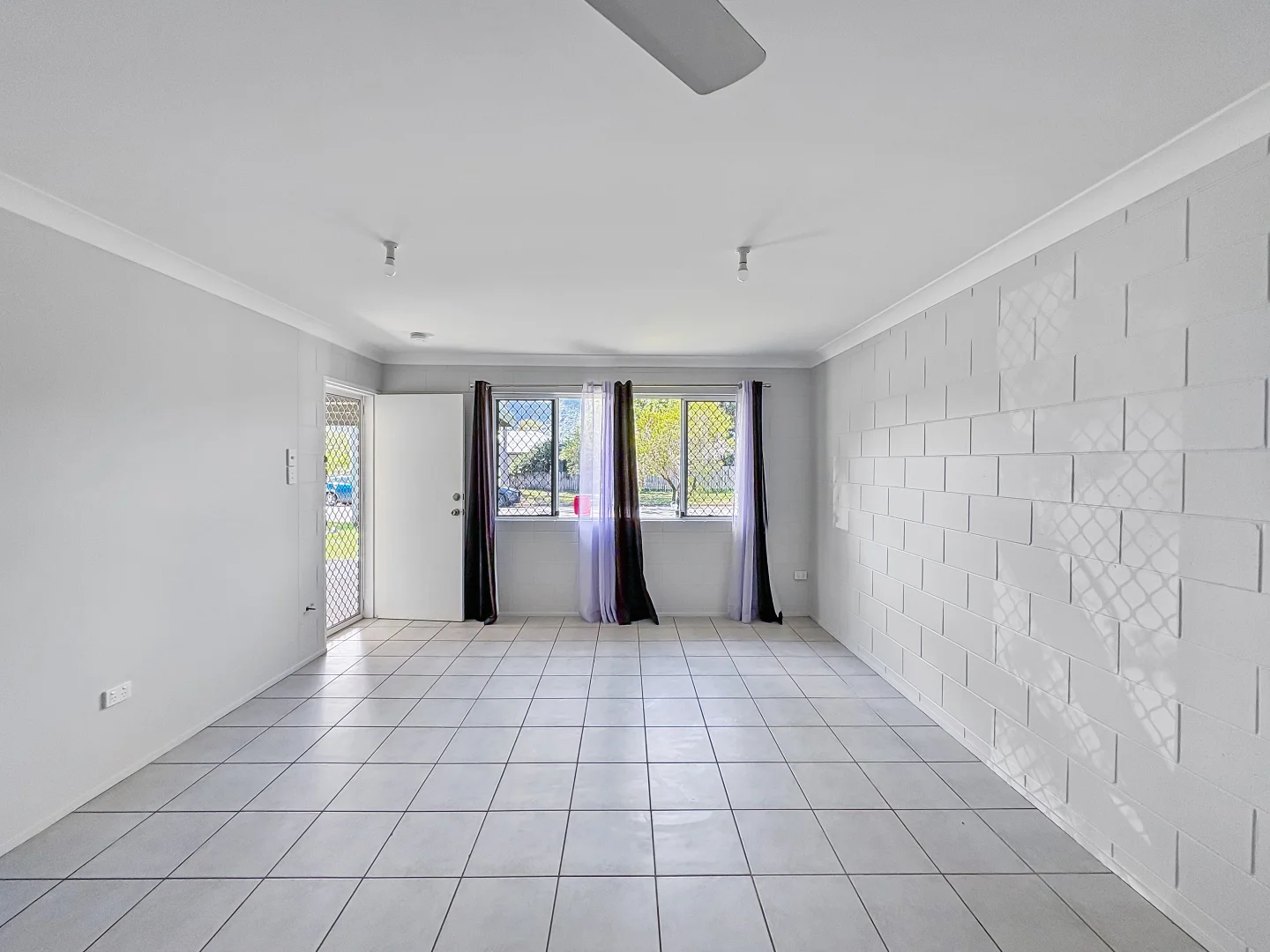 2/39 San Vito Crescent, Rasmussen QLD 4815 photo 2