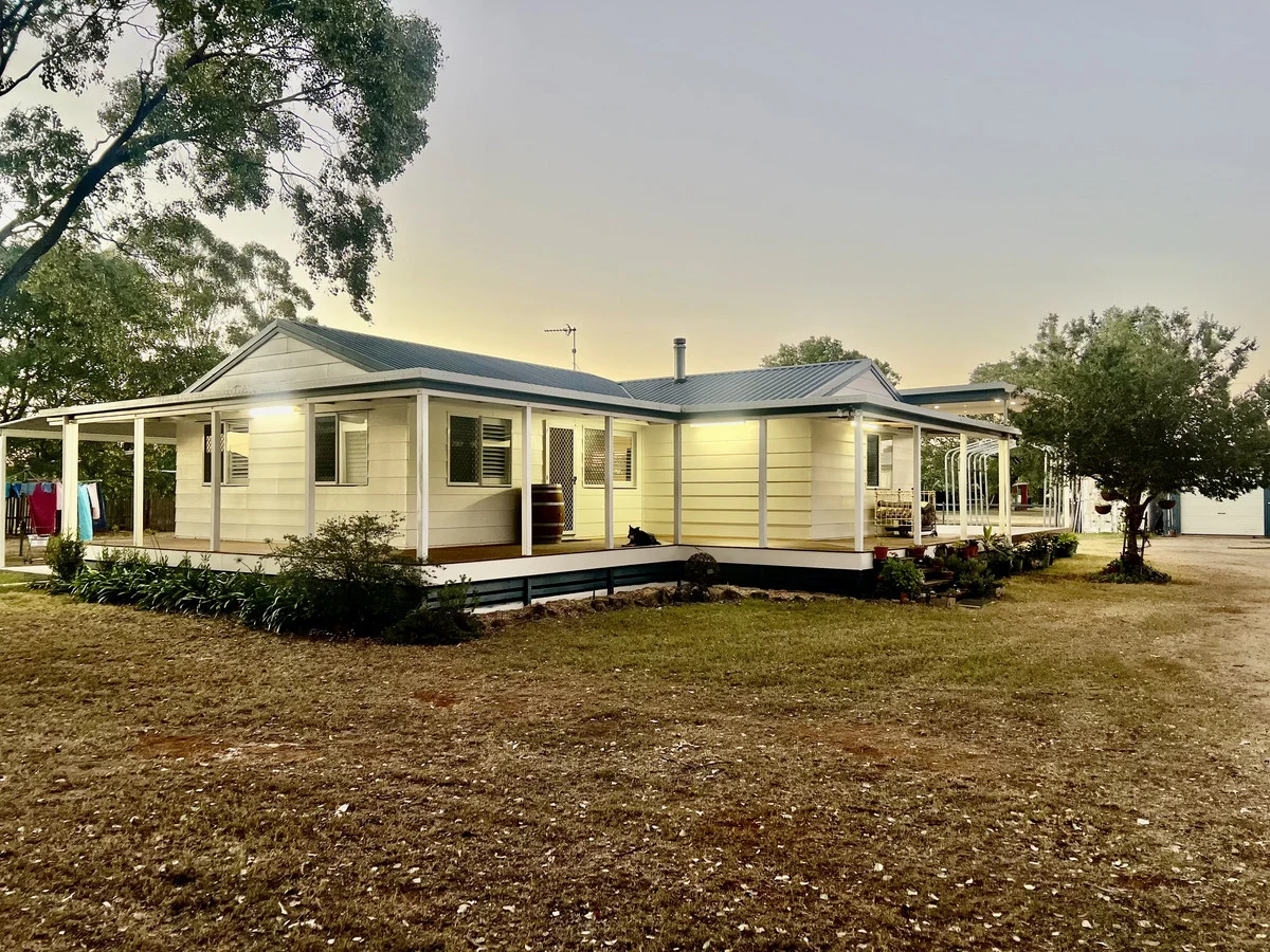 18 Taylor Street, Oakey QLD 4401