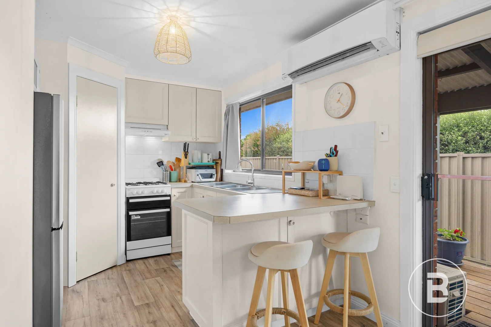 Additional image 10 of 2/42 Queen Street, Sebastopol VIC 3356