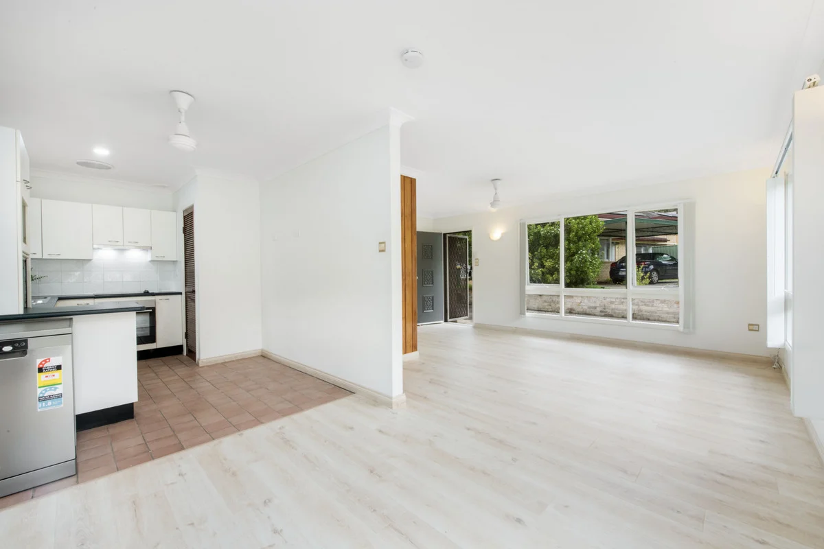 2 Vee Jay Place, Tascott NSW 2250
