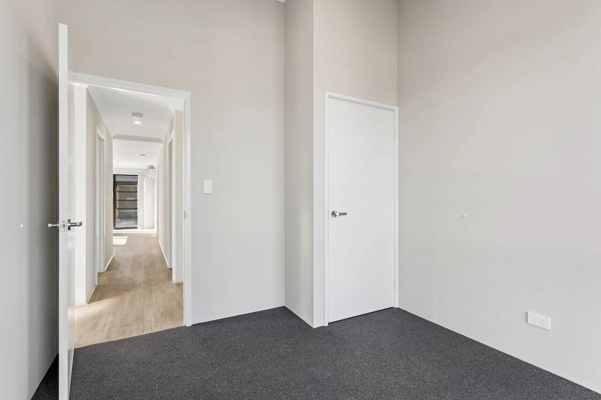 Additional image 11 of 40 Jewel Way, Banksia Grove WA 6031
