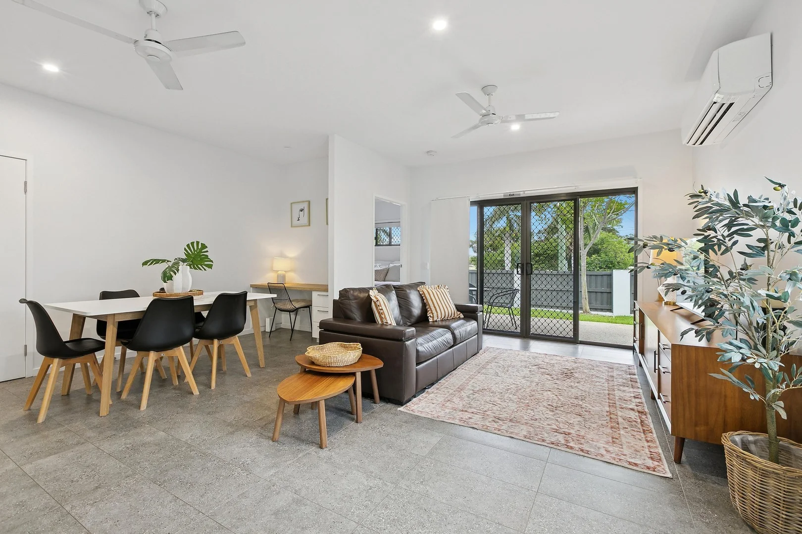 3/99 Wandal Road, Wandal QLD 4700
