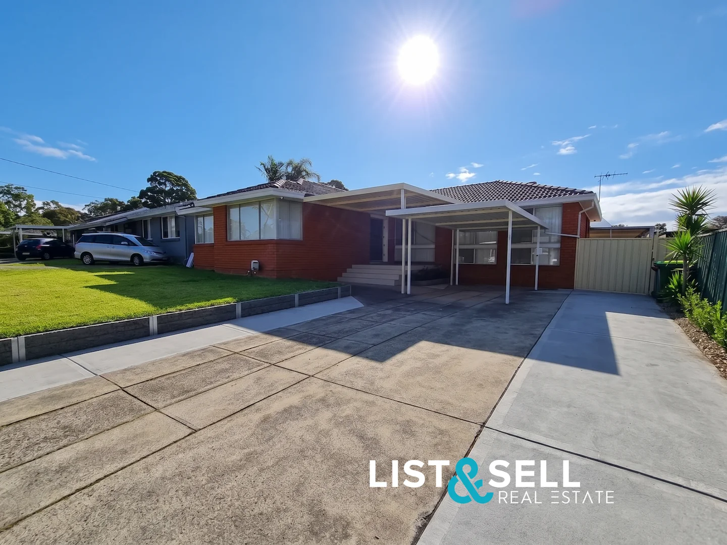 11 Manning Street, Campbelltown NSW 2560