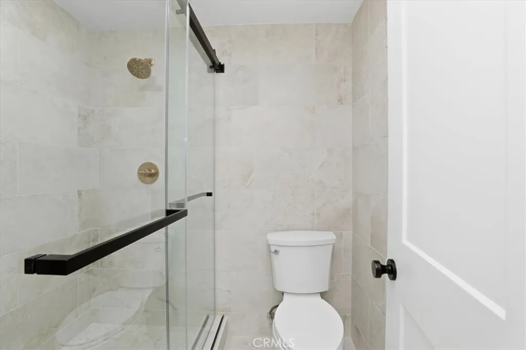 Additional image 107 of 702 Via Zapata, Riverside, CA 92507