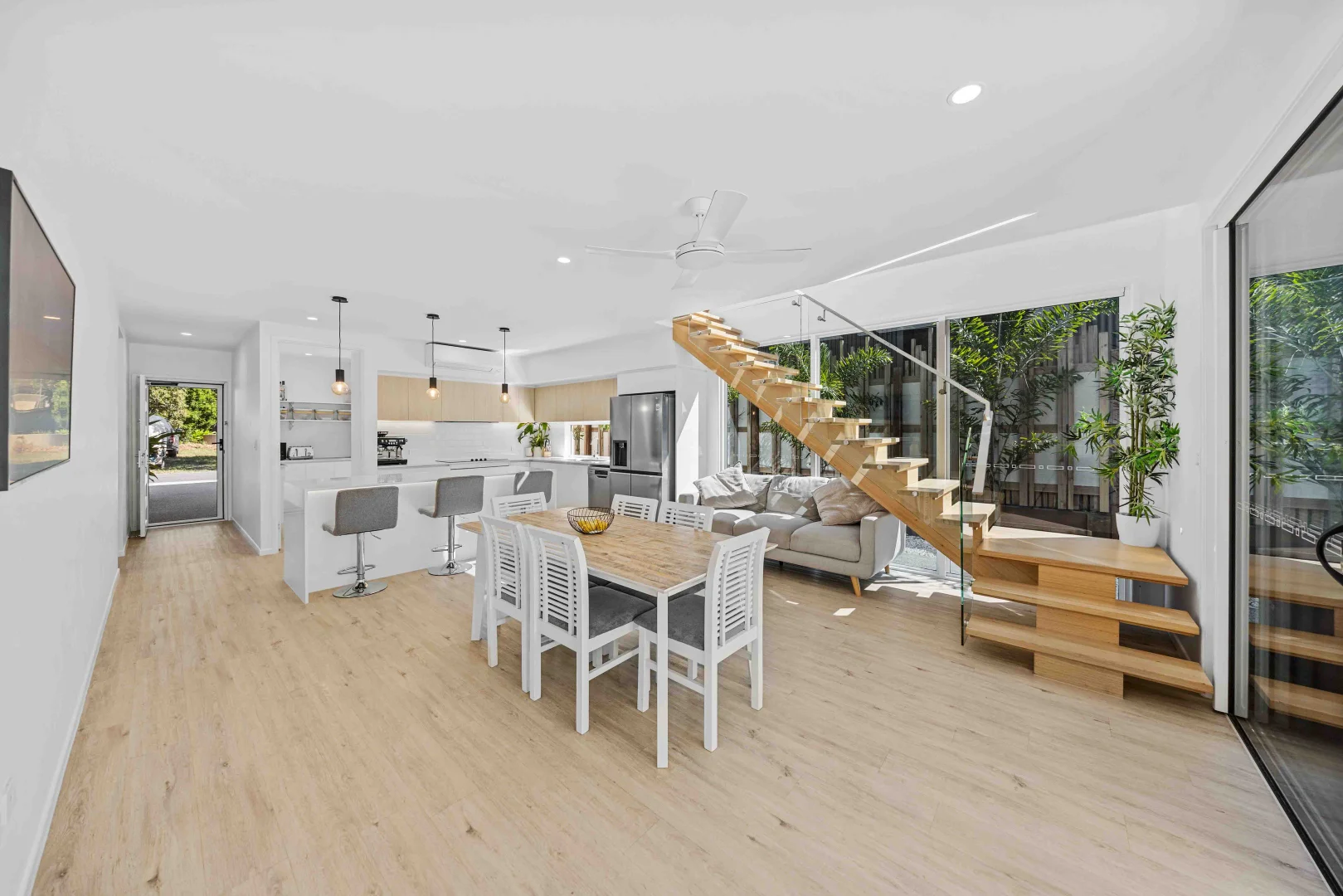 Additional image 2 of 5/3-5 Wyvern Road, Rainbow Beach QLD 4581