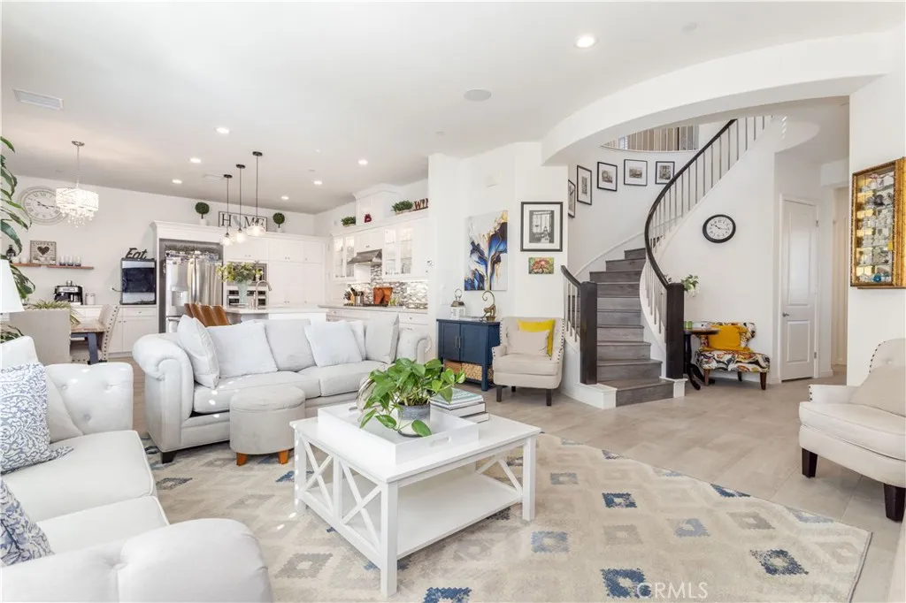 Additional image 64 of 20742 Pine Cone Circle, Porter Ranch, CA 91326