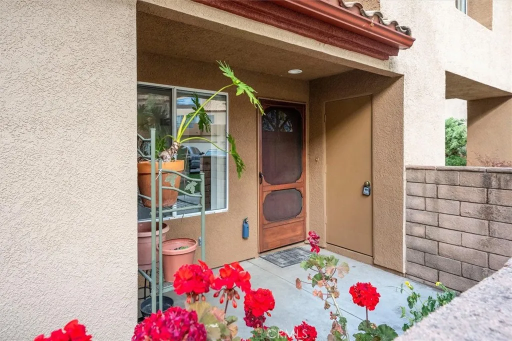 Additional image 5 of 22613 Copper Hill Dr Unit 123, Saugus, CA 91350