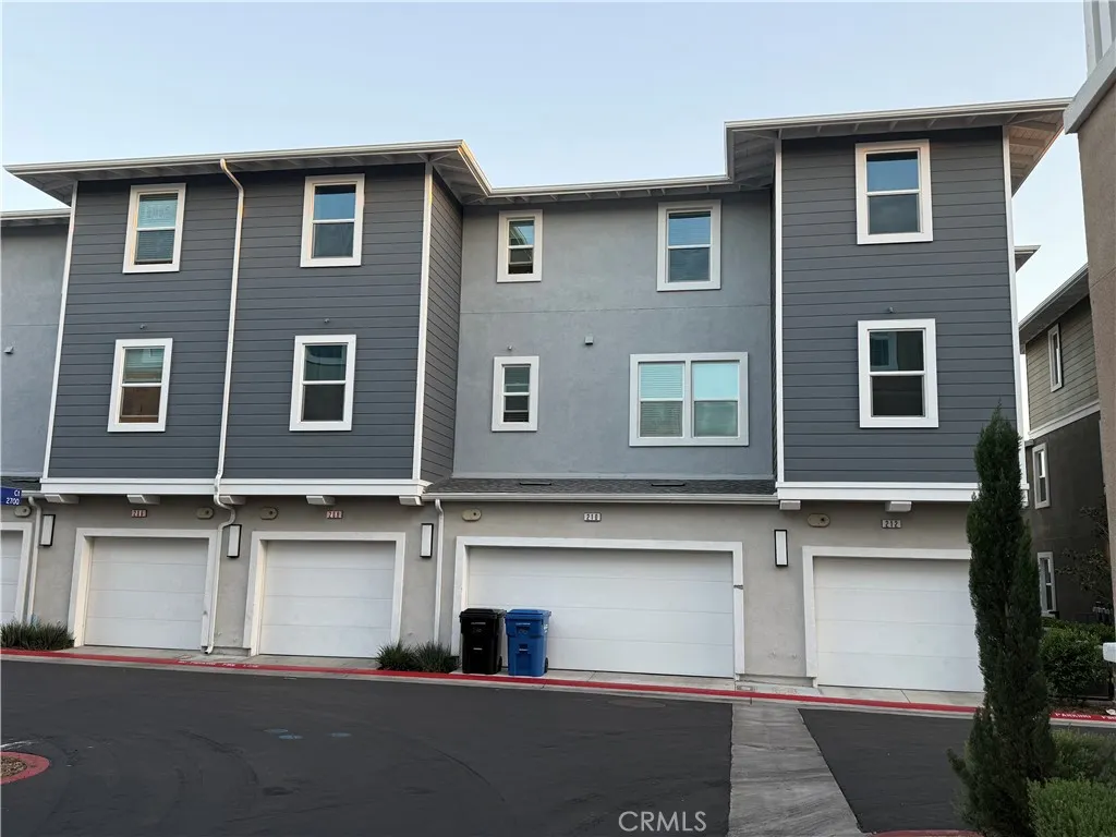 210 Farley Lane, Pomona, CA 91767