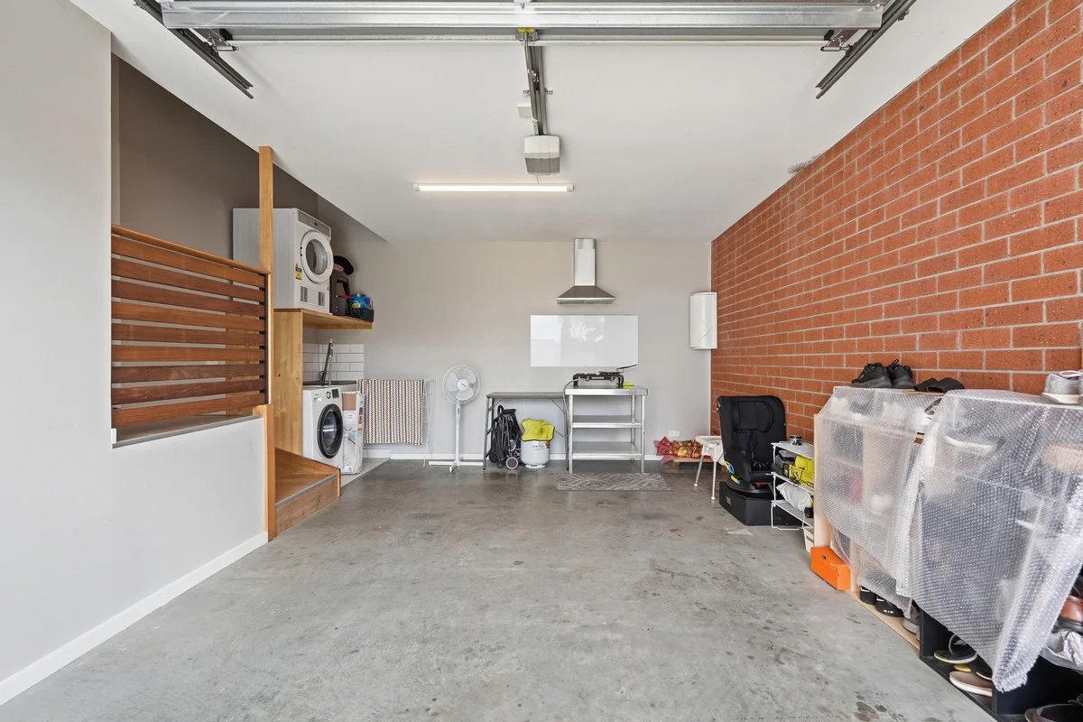 Additional image 18 of 2/170 Flagstaff Gully Road, Lindisfarne TAS 7015