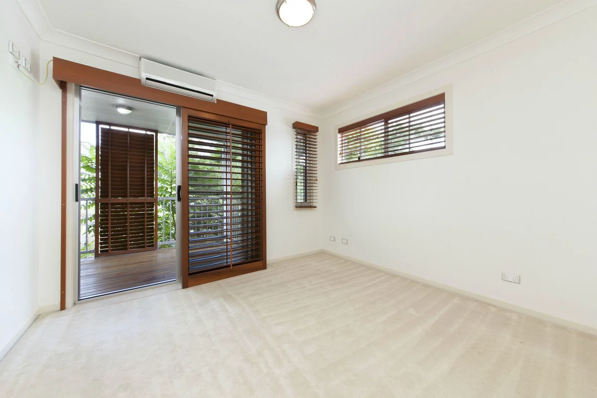 Additional image 4 of 4/25 Rennie Street, Indooroopilly QLD 4068