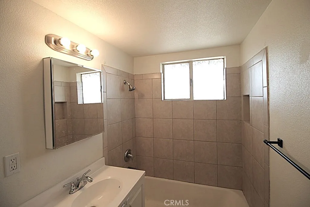 Additional image 61 of 25634 Bejoal St, Barstow, CA 92311