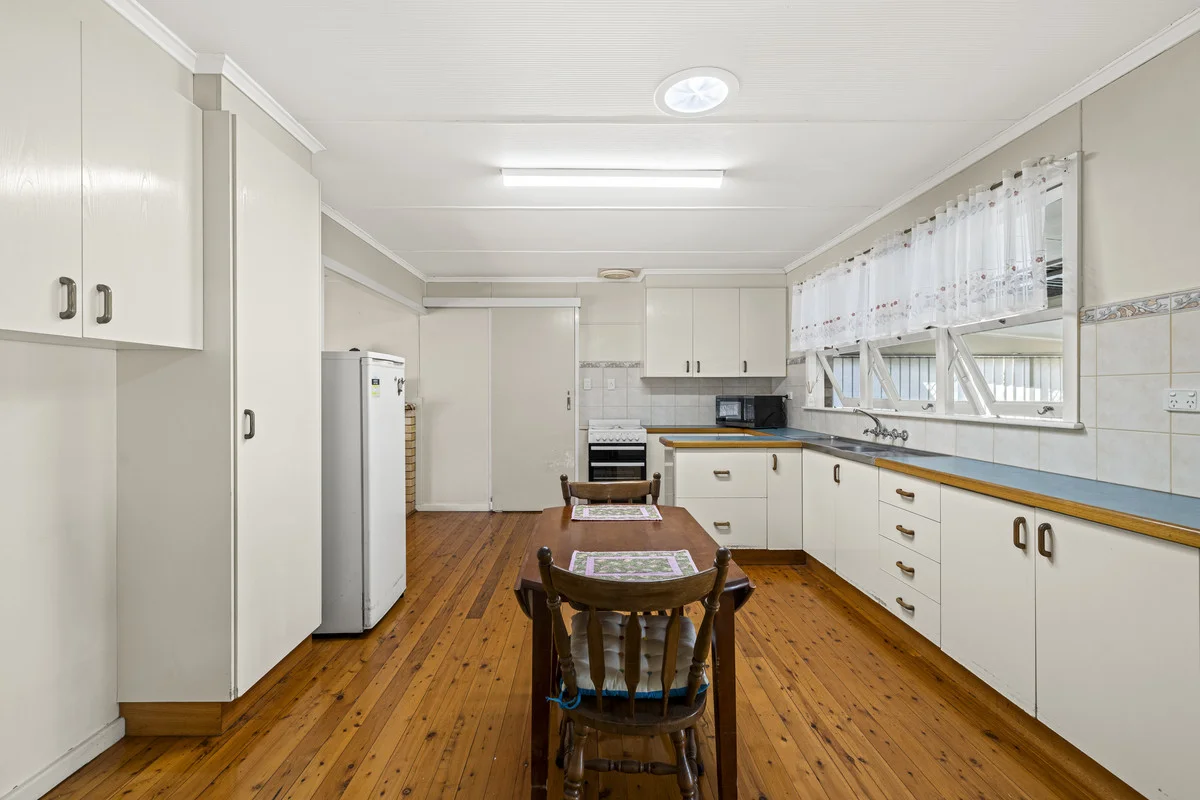 Additional image 5 of 54a Haig Street, South Toowoomba QLD 4350