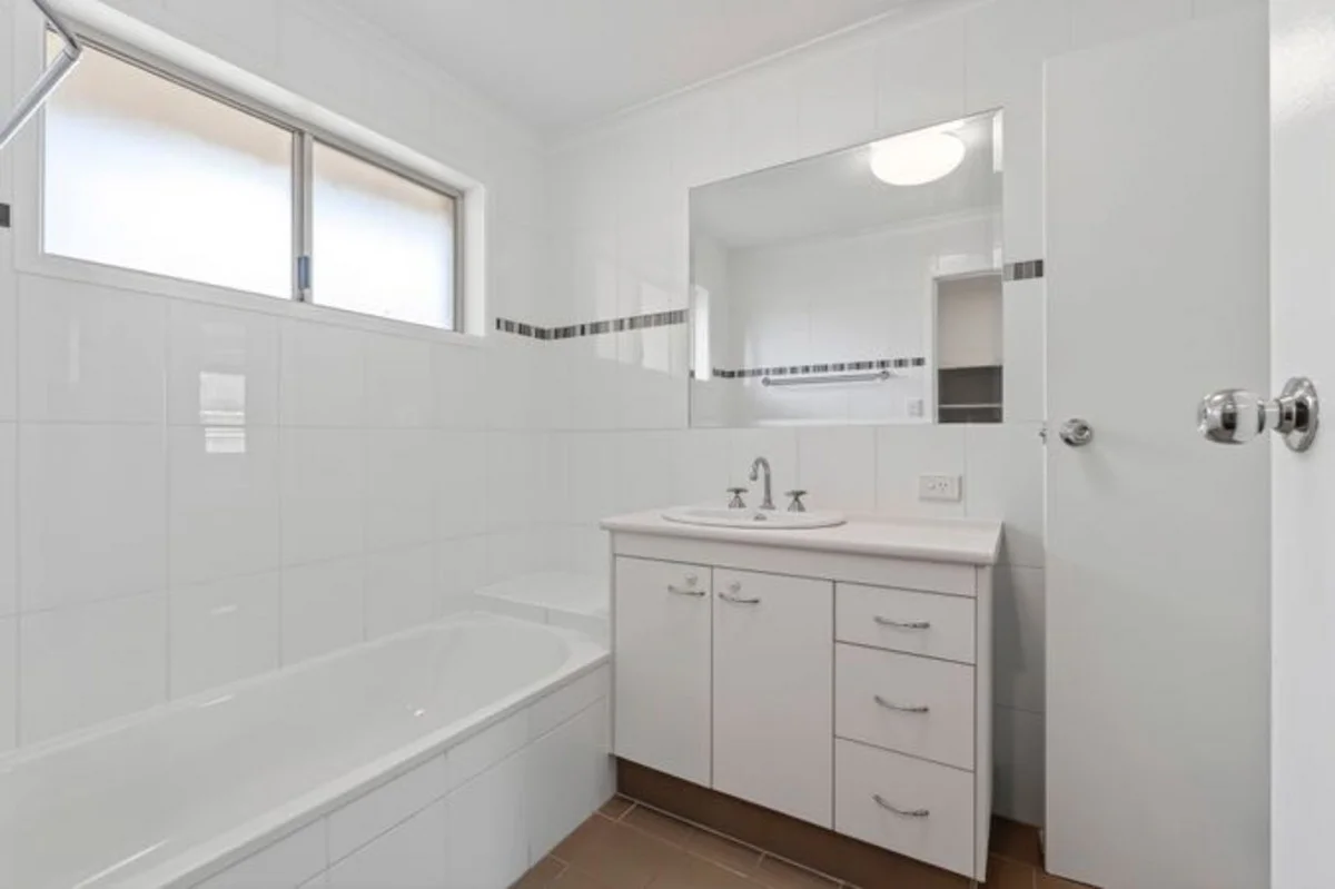 Additional image 8 of 6/28 Burleigh Street, Burleigh Heads QLD 4220