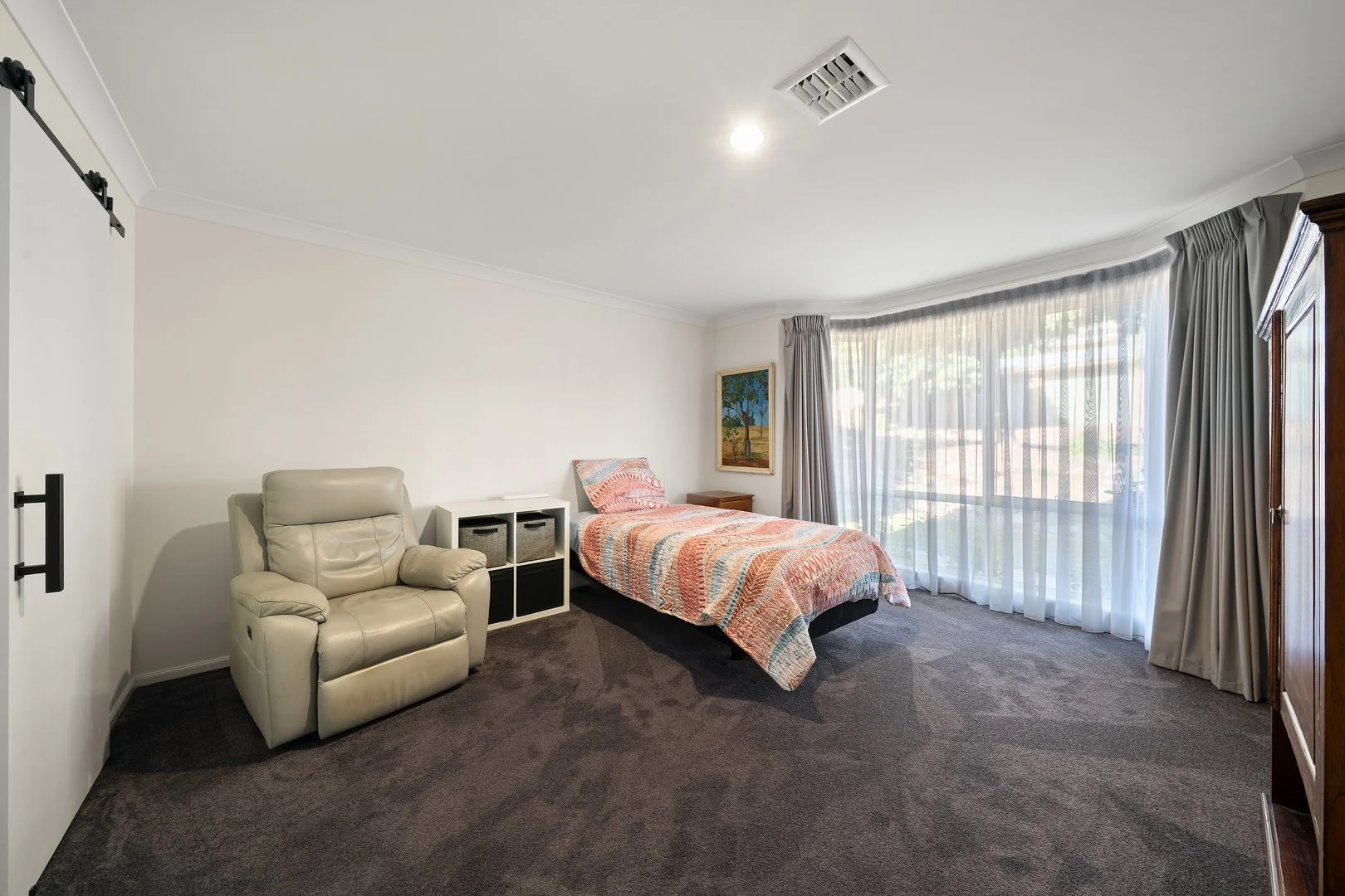 Additional image 17 of 24 Kirkwood Crescent, Gordon ACT 2906