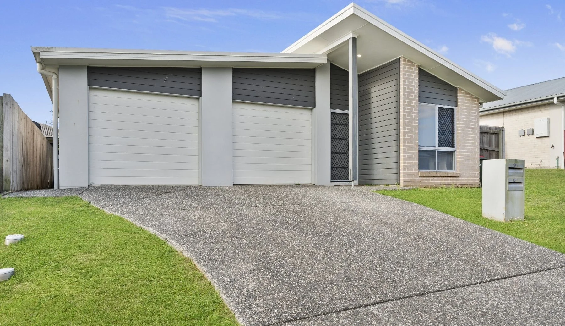 1/16 Awoonga Crescent, Morayfield QLD 4506