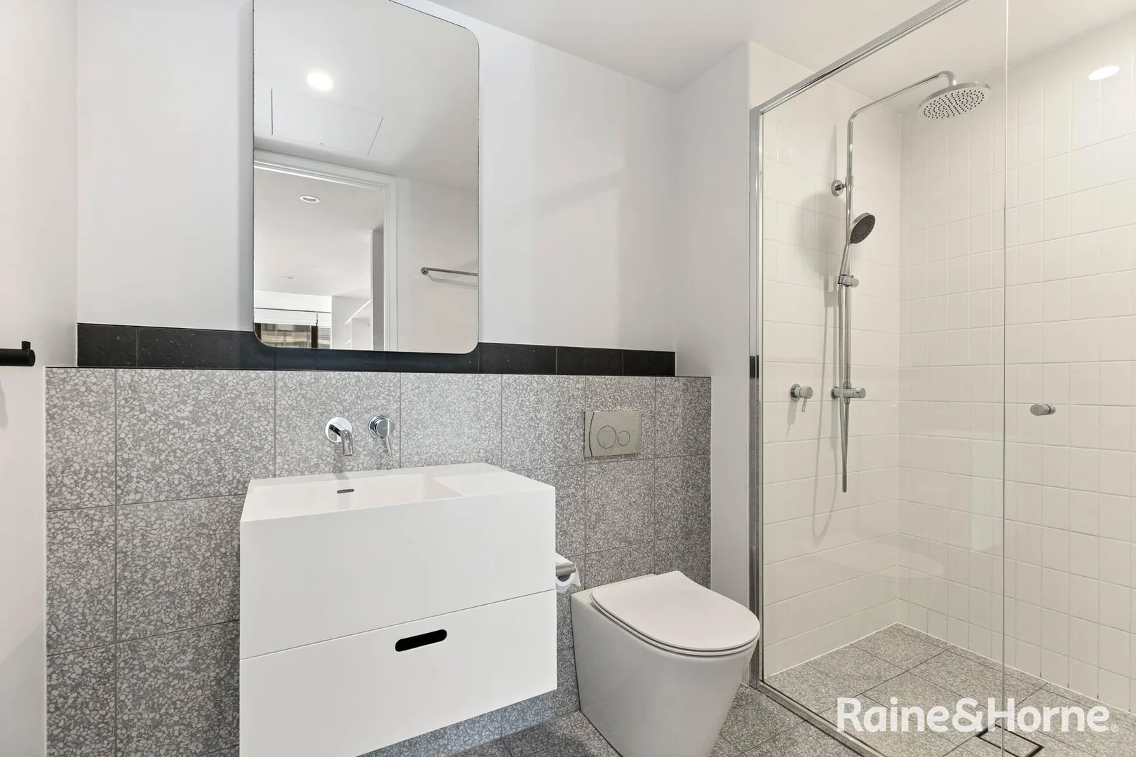 Additional image 7 of 306/5 Merewether Street, Newcastle NSW 2300