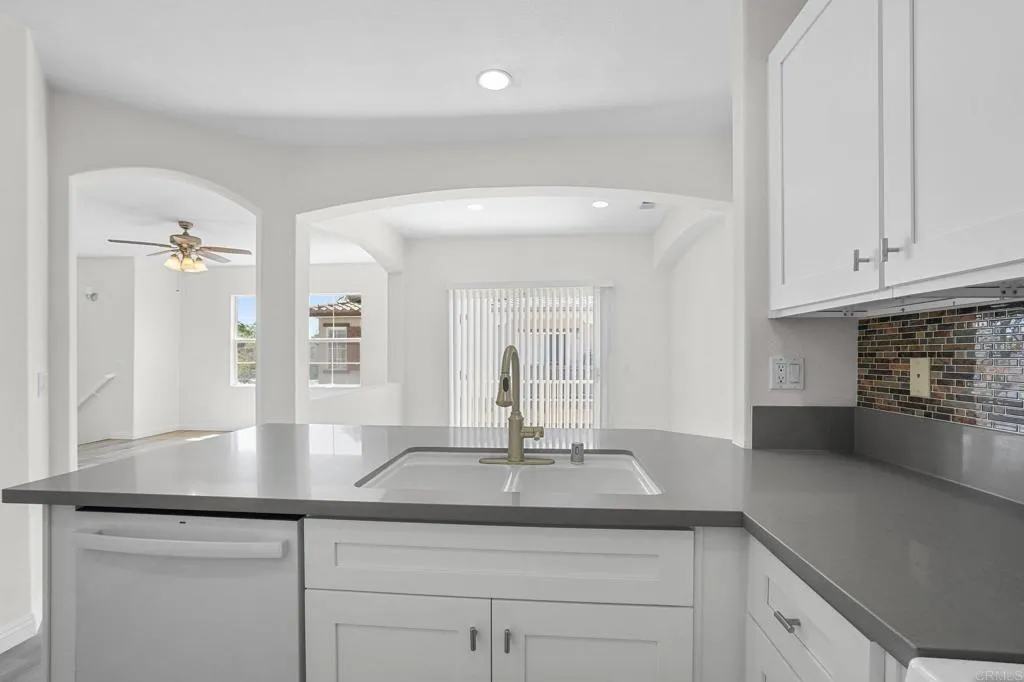 Additional image 16 of 641 Sumner Way #1, Oceanside, CA 92058