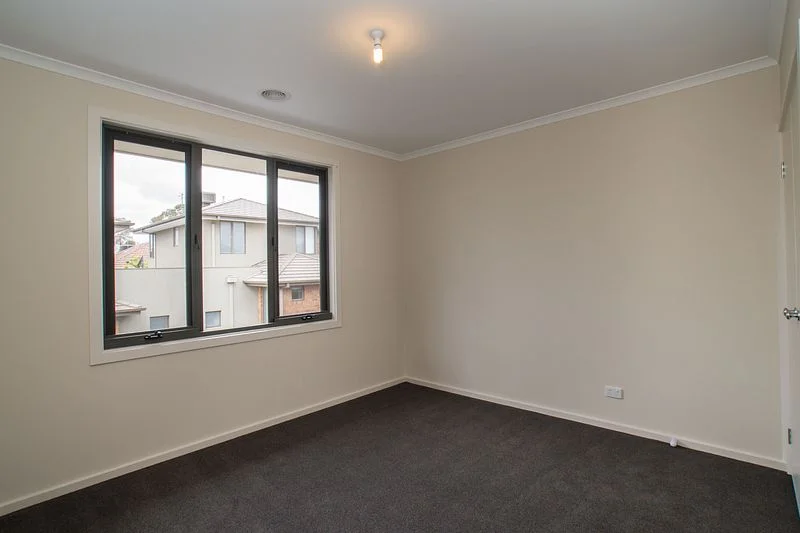 Additional image 8 of 2/11 Premier Avenue, Mitcham VIC 3132