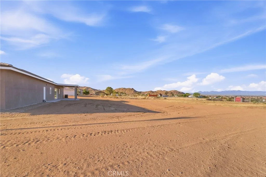 Additional image 95 of 15192 Barbara, Apple Valley, CA 92307