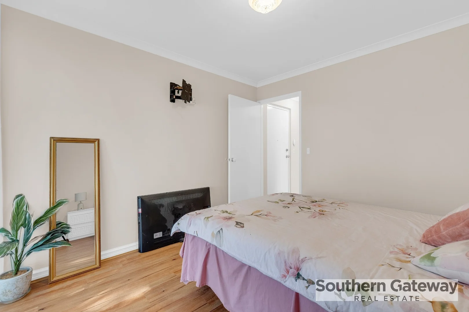 Additional image 12 of 14/6 Hawkins Street, Rockingham WA 6168