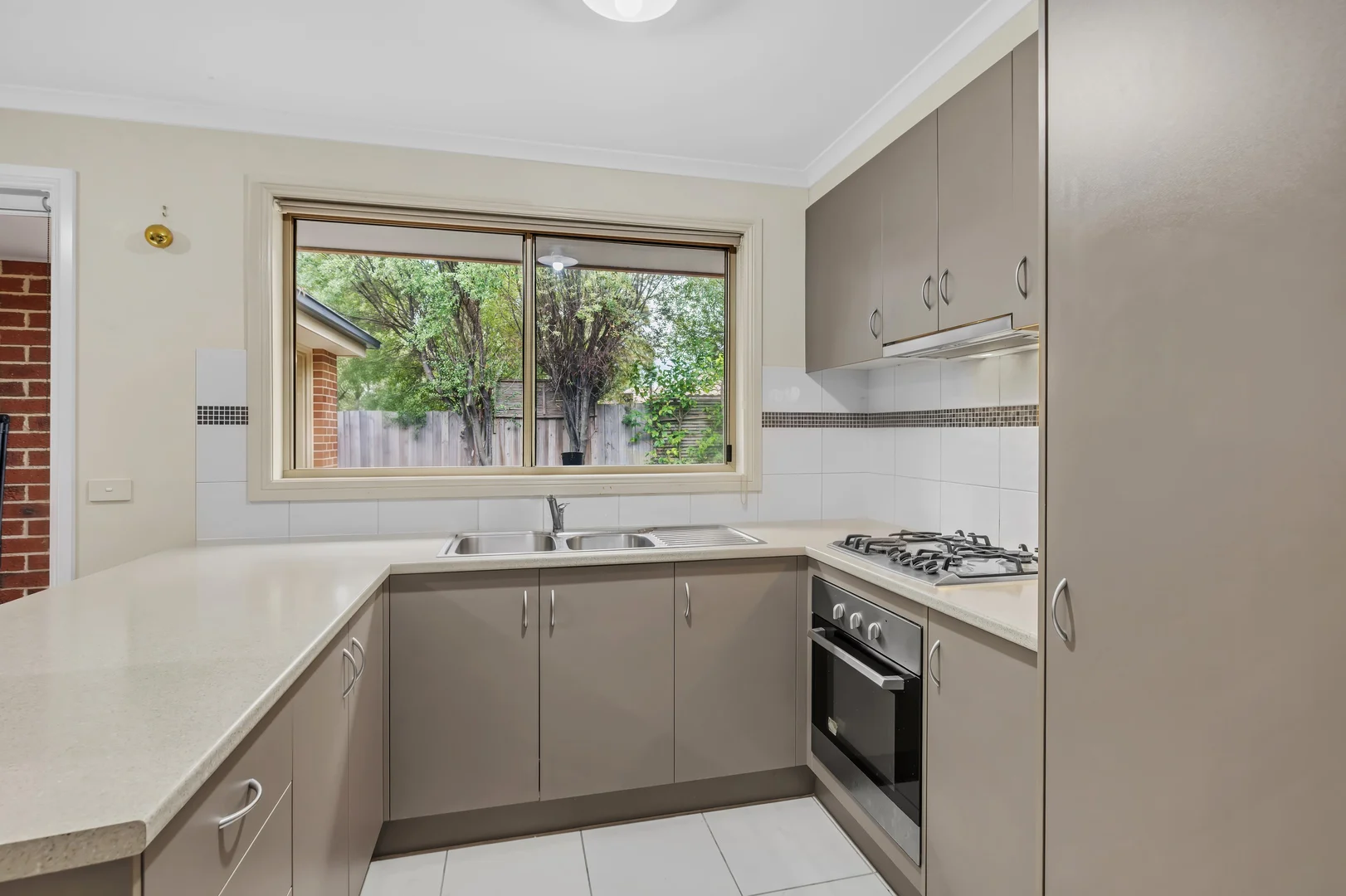 Additional image 2 of 32 Chestnut Chase, Pakenham VIC 3810