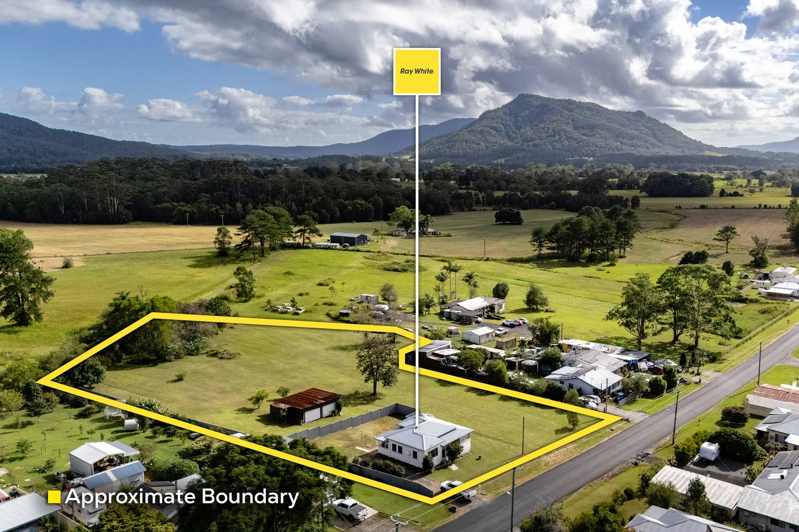 15 Coralville Road, Moorland NSW 2443