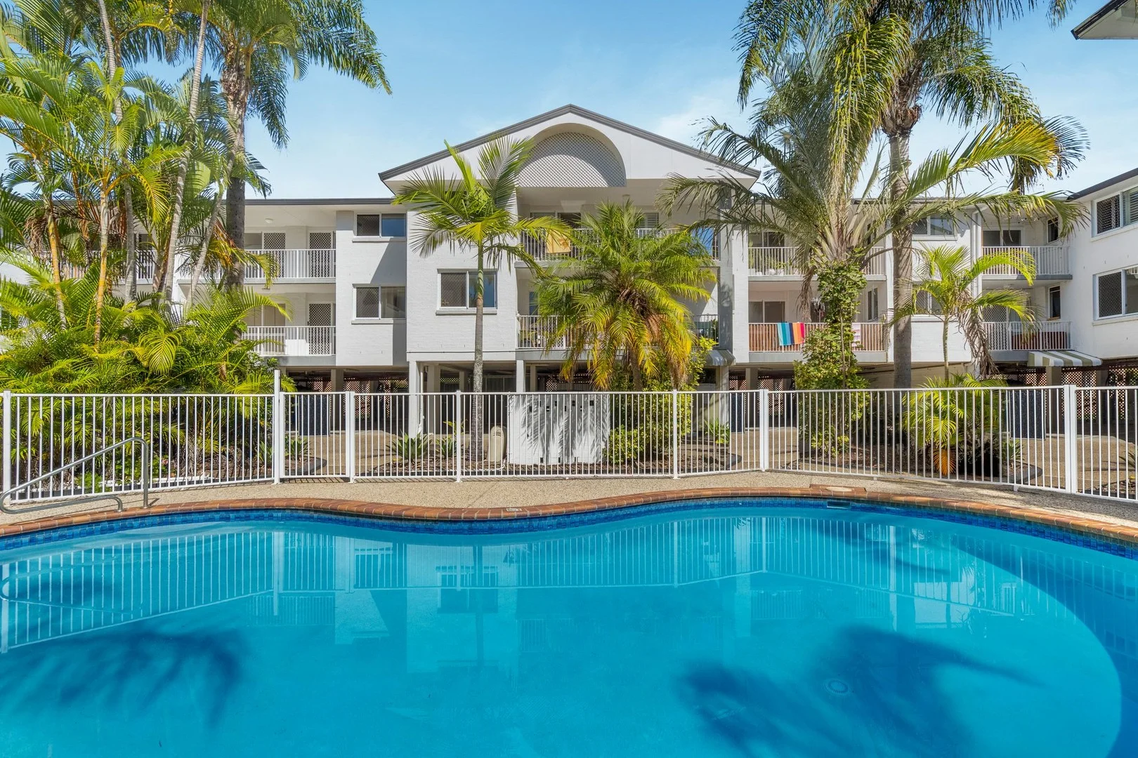 18/1306 Gold Coast Hwy, Palm Beach QLD 4221
