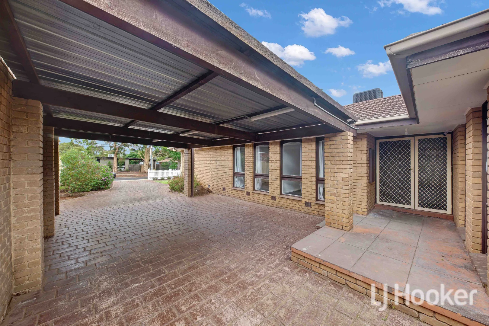 Additional image 3 of 28 Eaton Street, Melton South VIC 3338