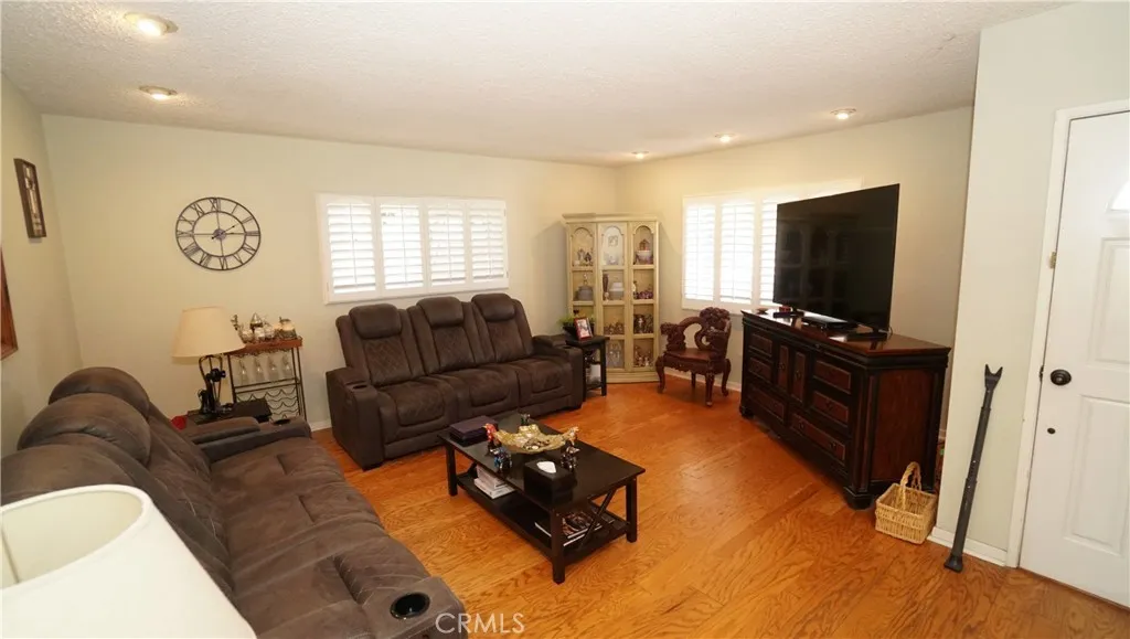 Additional image 31 of 10538 Gerald Ave, Granada Hills, CA 91344