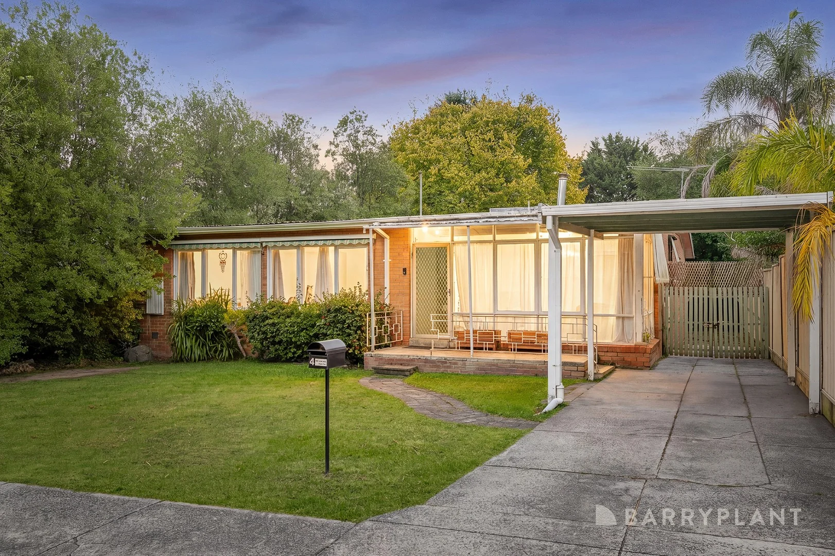 4 Queenstown Road, Boronia VIC 3155
