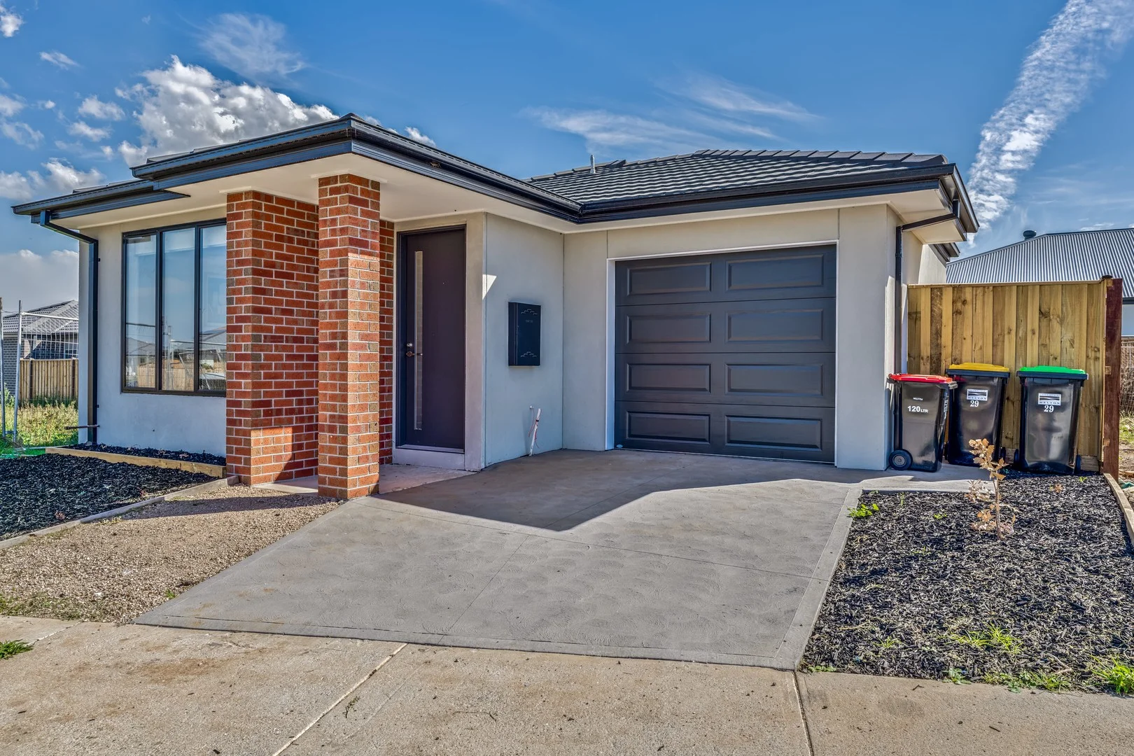 29 Carriage Drive, Fraser Rise VIC 3336