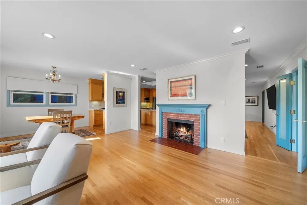 5035 Greenbush Ave, Sherman Oaks, CA 91423 photo 5