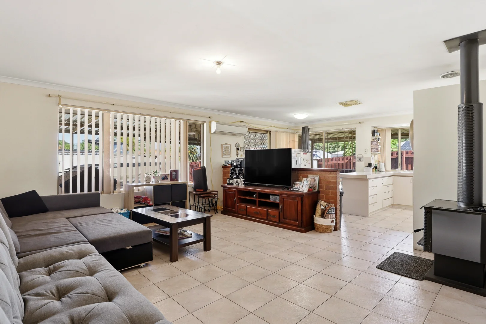 Additional image 7 of 1 Malabor Mews, Halls Head WA 6210