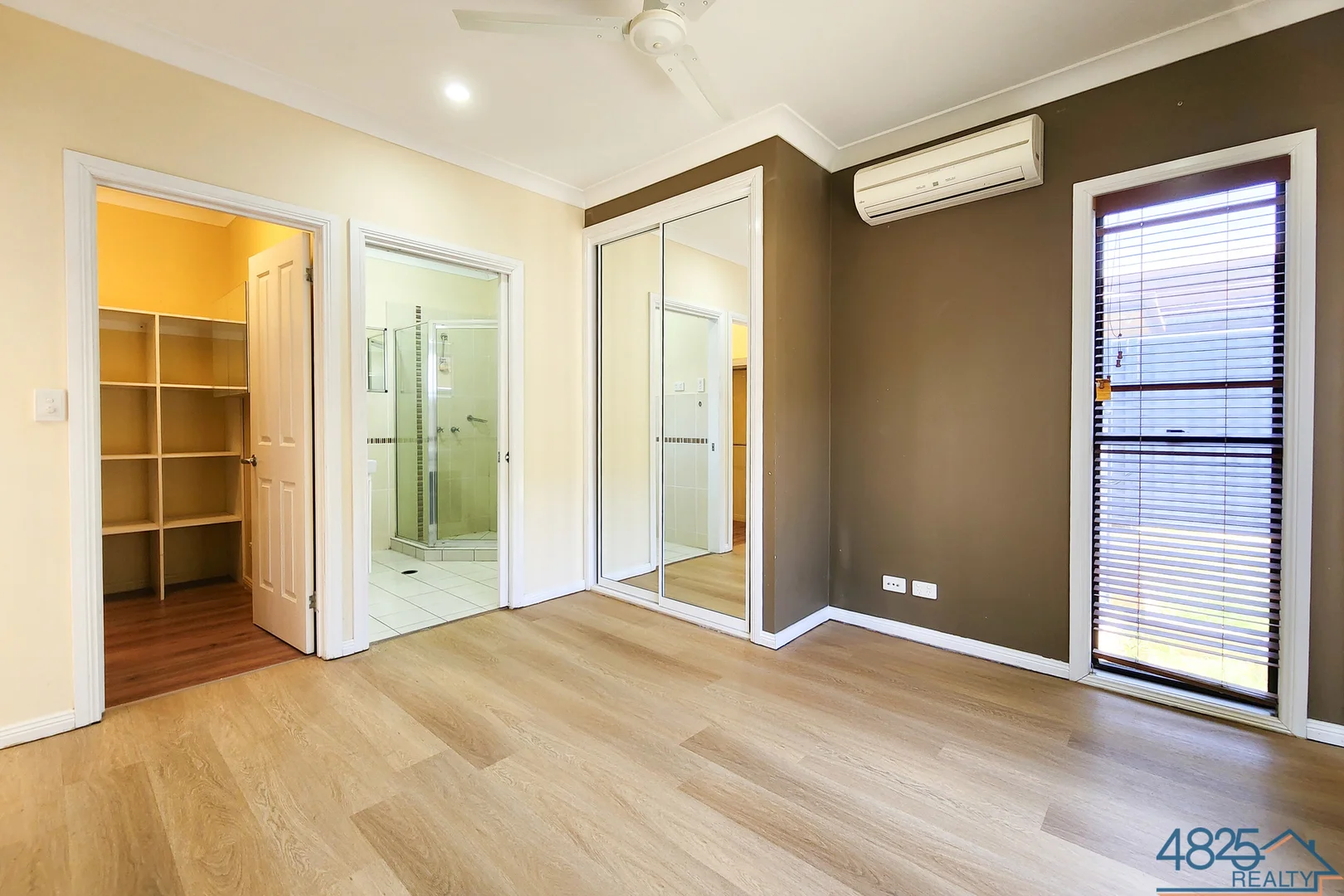 Additional image 8 of 16 Black Star Crescent, Mount Isa QLD 4825