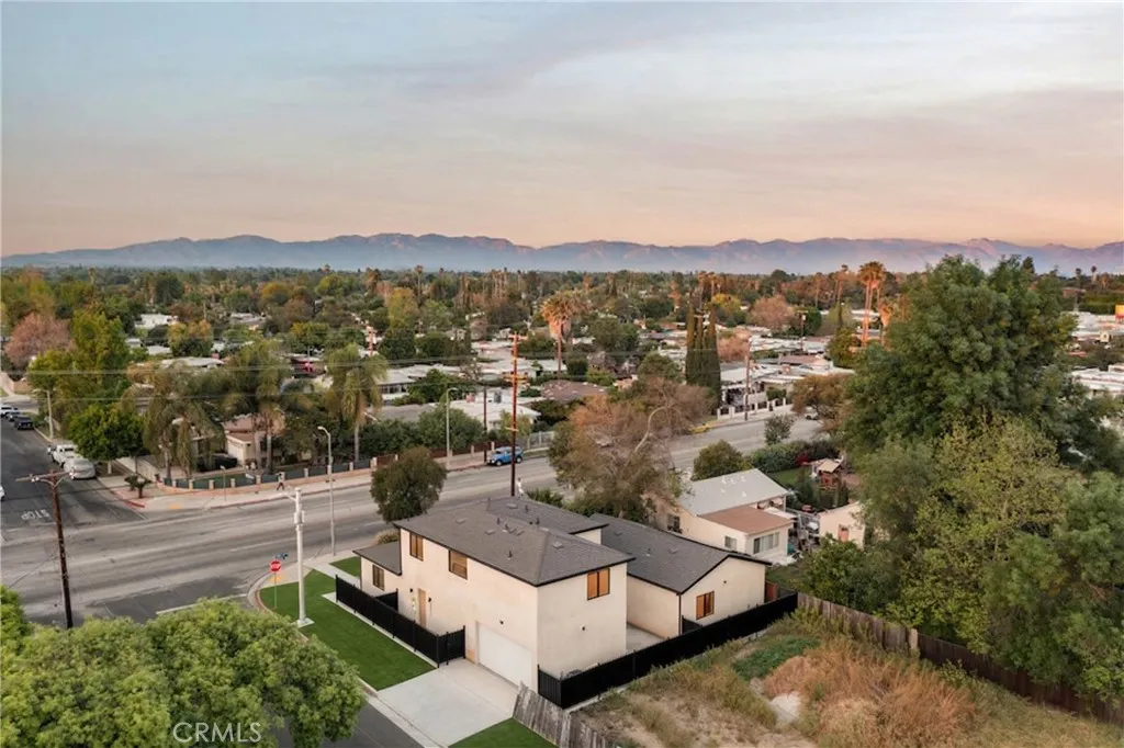 17852 Saticoy Street, Reseda, CA 91335
