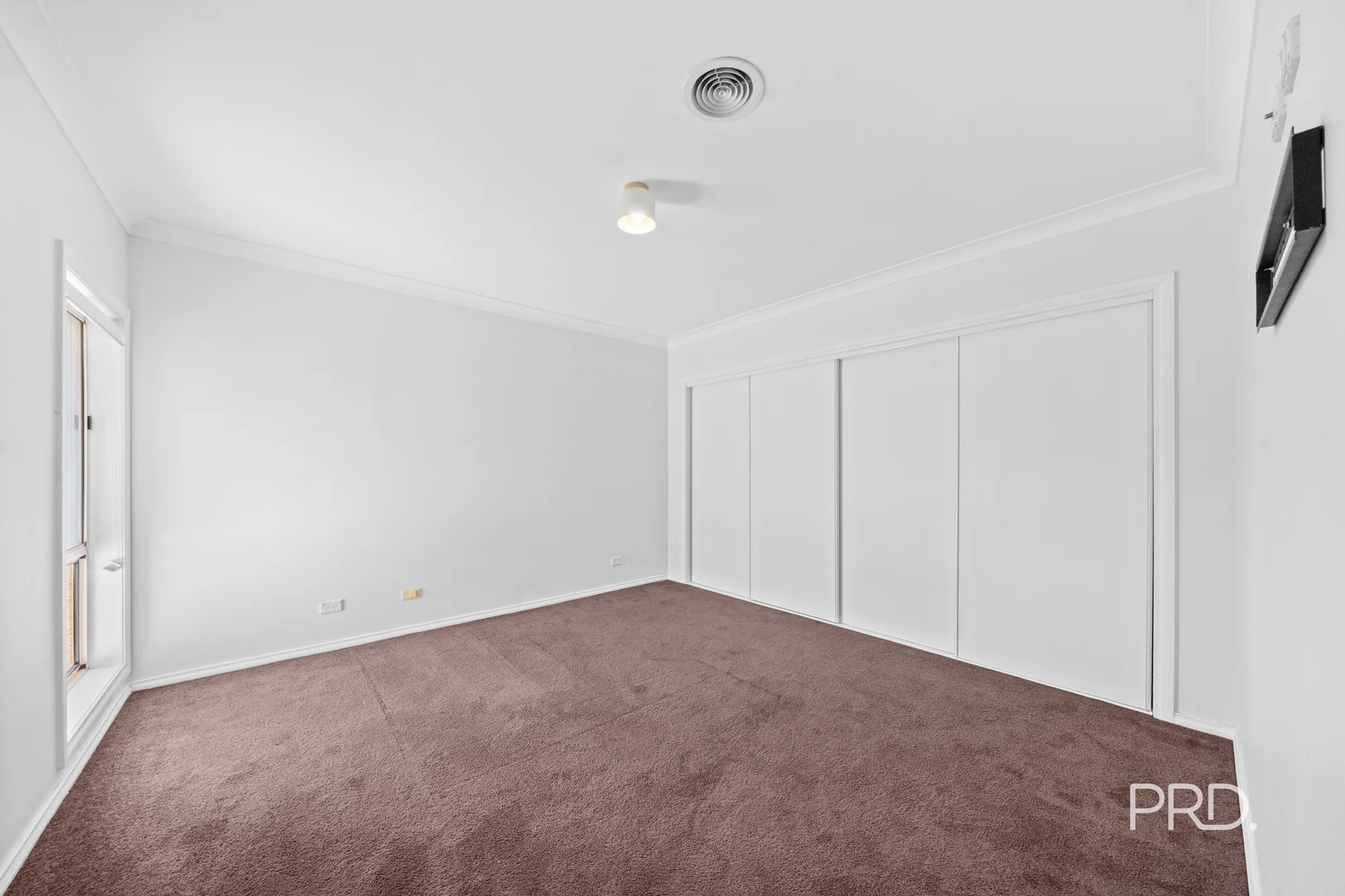 Additional image 4 of 13 Angel St, Lake Albert NSW 2650