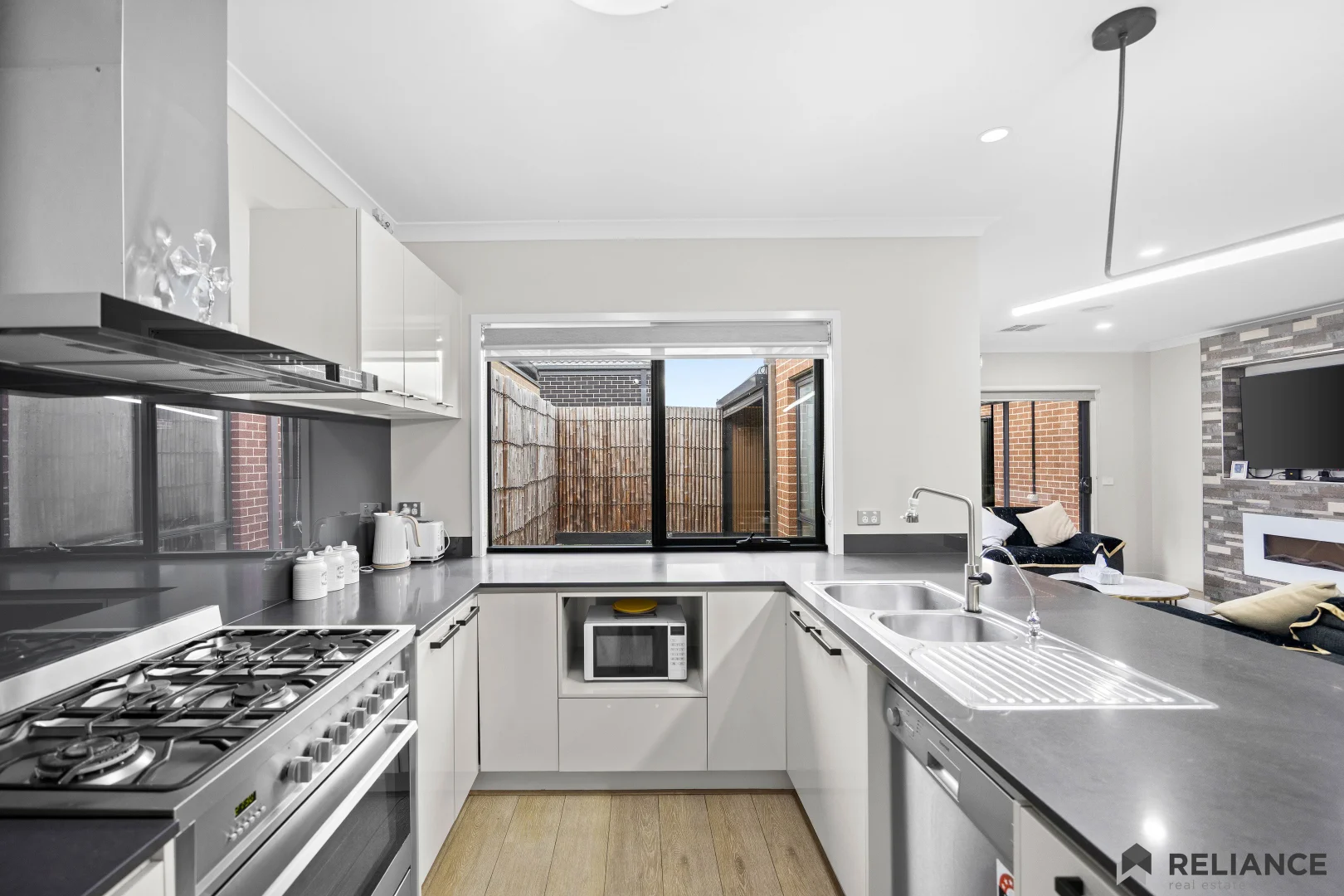 Additional image 5 of 5 Paxton Street, Craigieburn VIC 3064