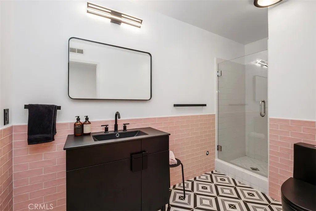 Additional image 13 of 453 E Yale Loop, Irvine, CA 92614