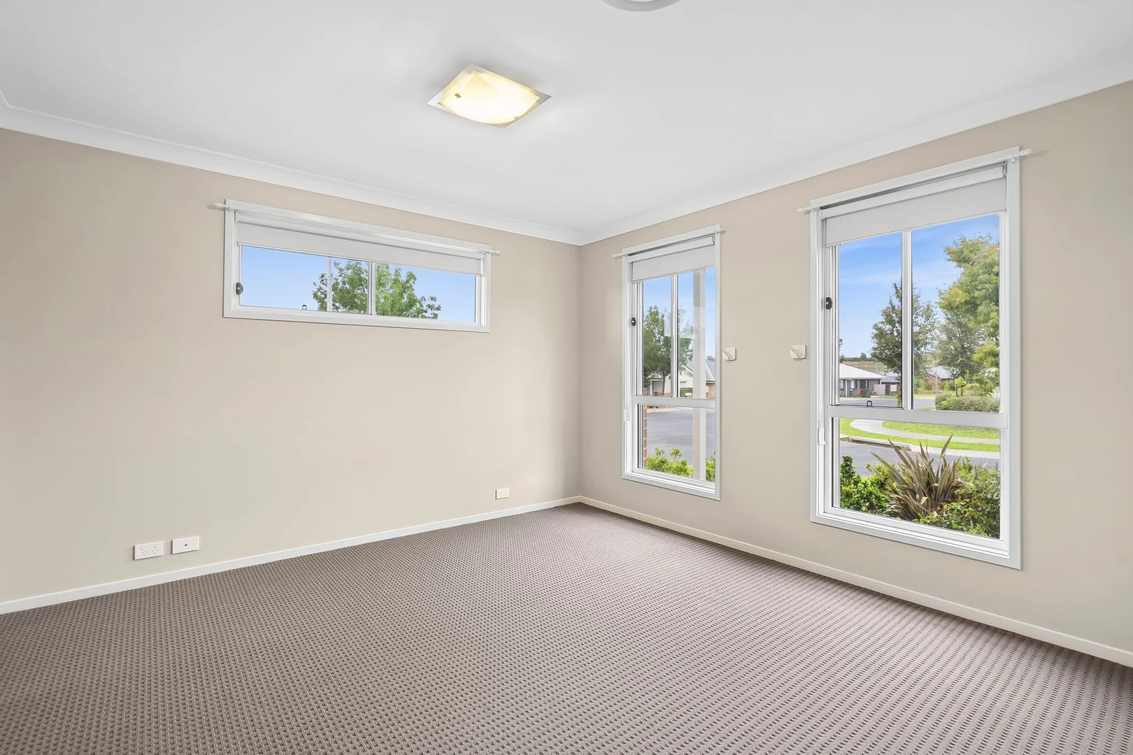 Additional image 6 of 2 McAlroy Place, Goulburn NSW 2580