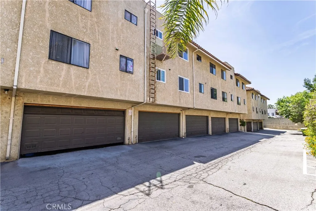 Additional image 45 of 14325 Terra Bella St, Panorama City, CA 91402
