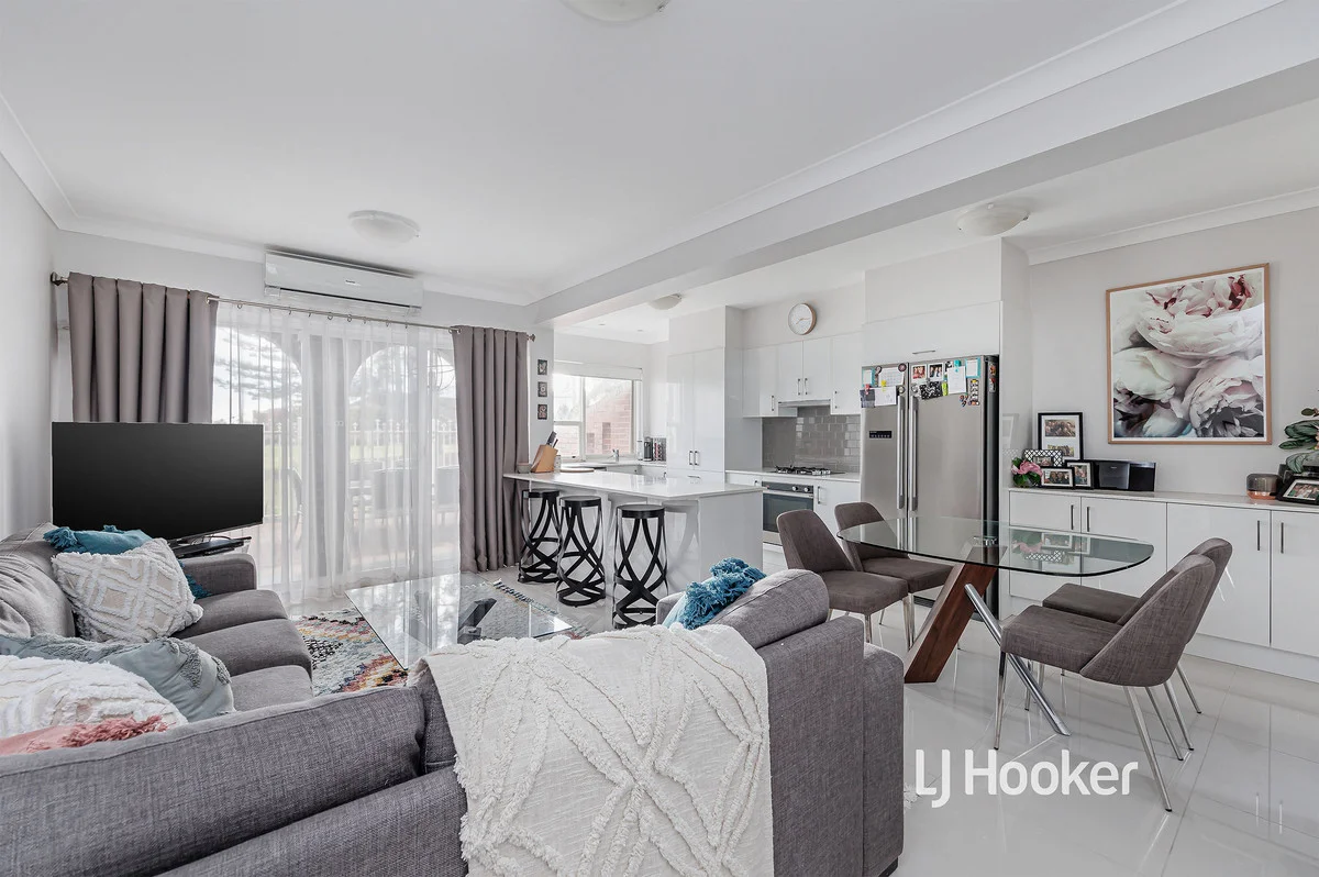 Additional image 3 of 11/83 Lochside Drive, West Lakes SA 5021