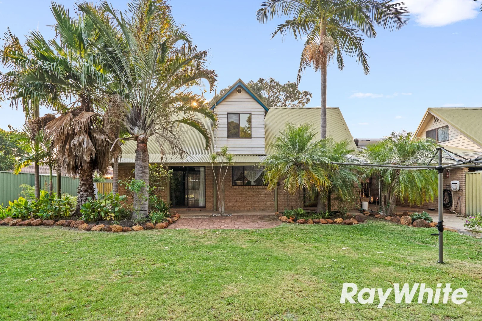 2 Lorikeet Court, Greenfields WA 6210