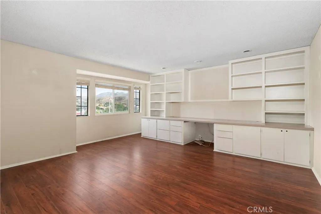 Additional image 87 of 1703 Ridge View Dr, Colton, CA 92324