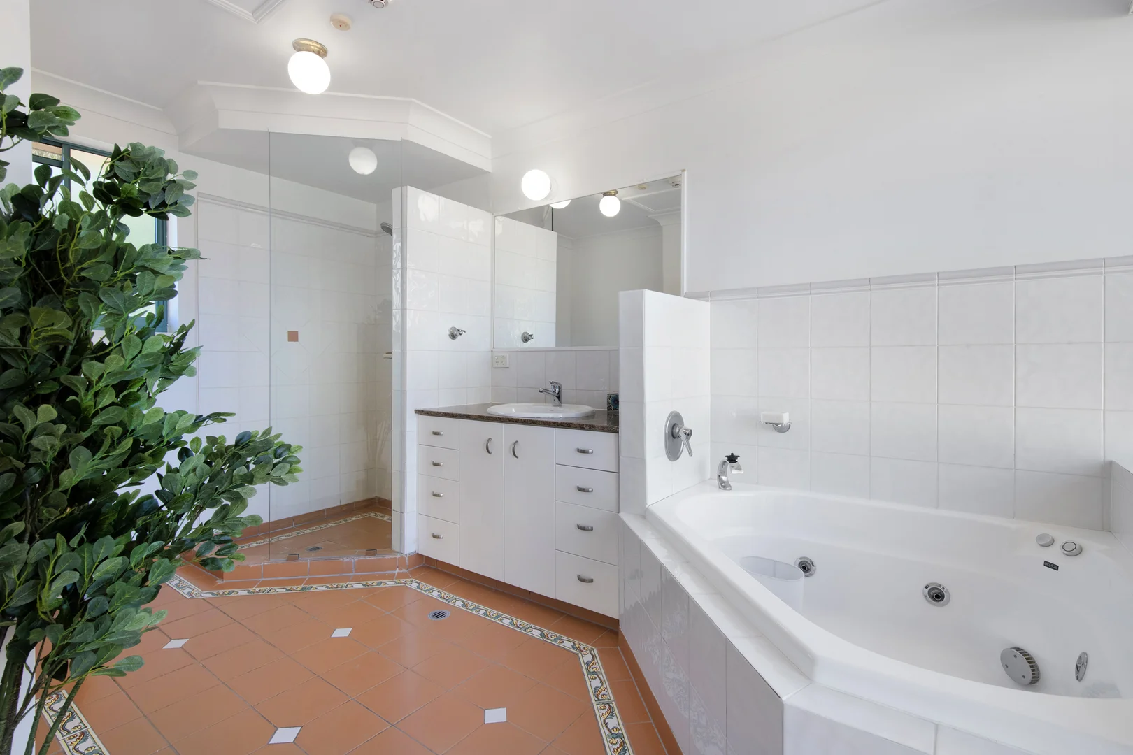Additional image 8 of 21/12 Monte Carlo Avenue, Surfers Paradise QLD 4217