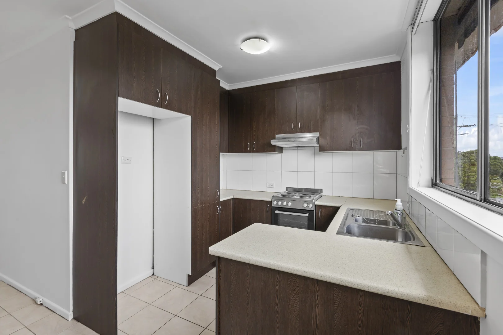 Additional image 5 of 4/64 Victoria Street, Coburg VIC 3058
